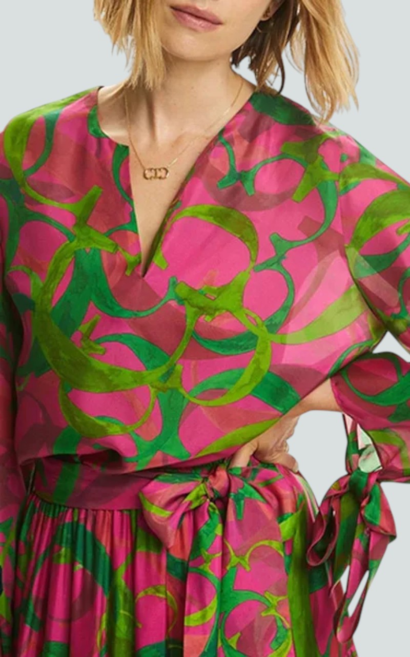 Loose Vintage V-Neck Blouse