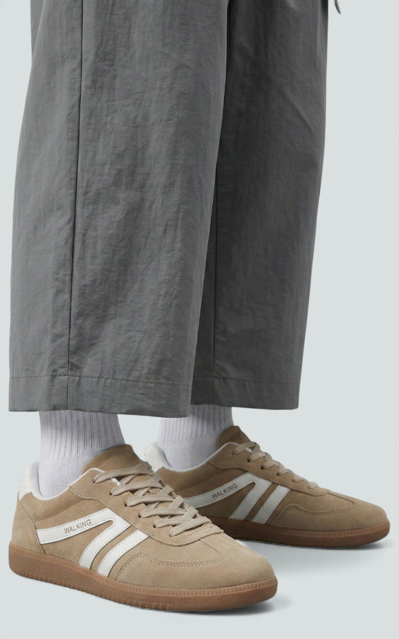 Stonecourt Contrast Lace Sneakers