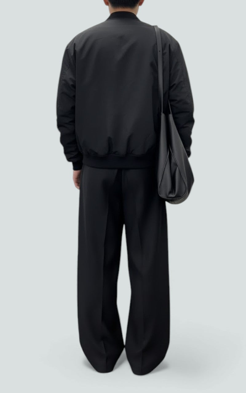 Pleated Wide-Leg Cleanfit Trousers